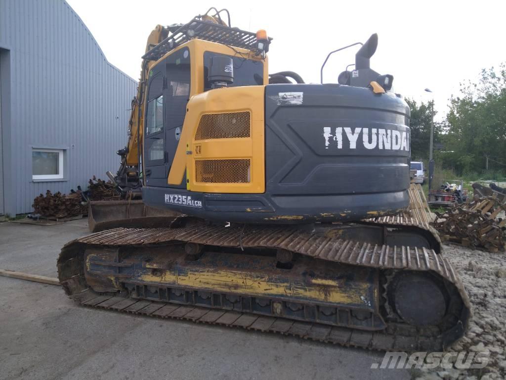 Hyundai HX 235 ALCR Гусеничные экскаваторы