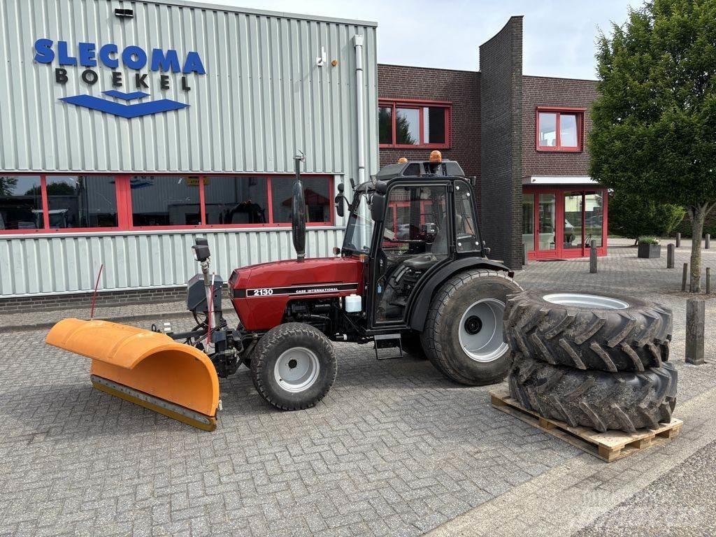 Case IH IH 2130 Трактора