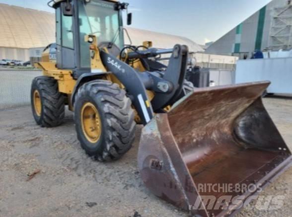 John Deere 544K Фронтальные погрузчики