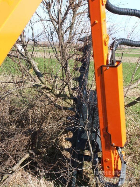 M3 Hedge trimmer Лесозаготовительная техника - Другие