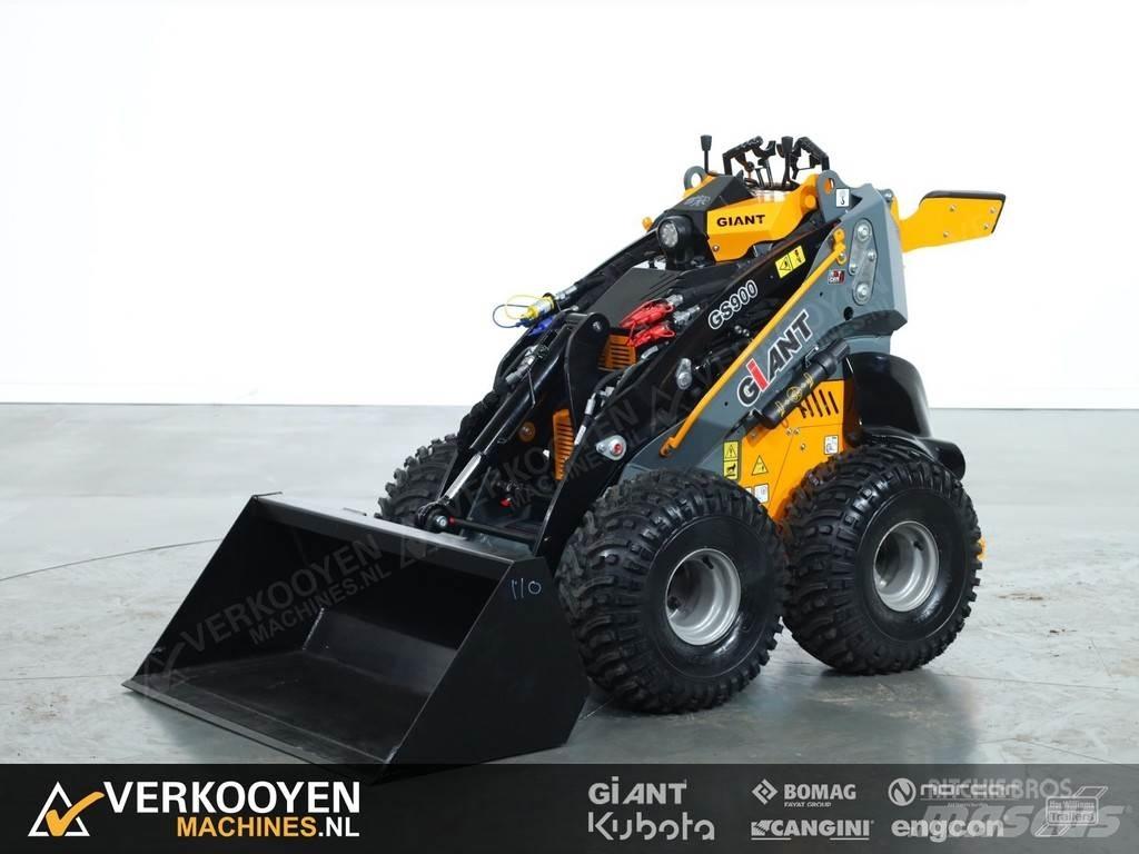 GiANT GS900 Фронтальные погрузчики