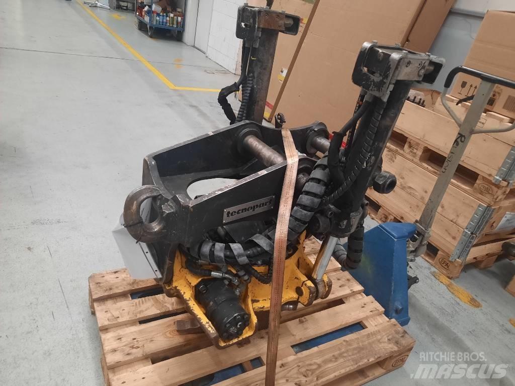 Menzi Muck M535 Колёсные экскаваторы