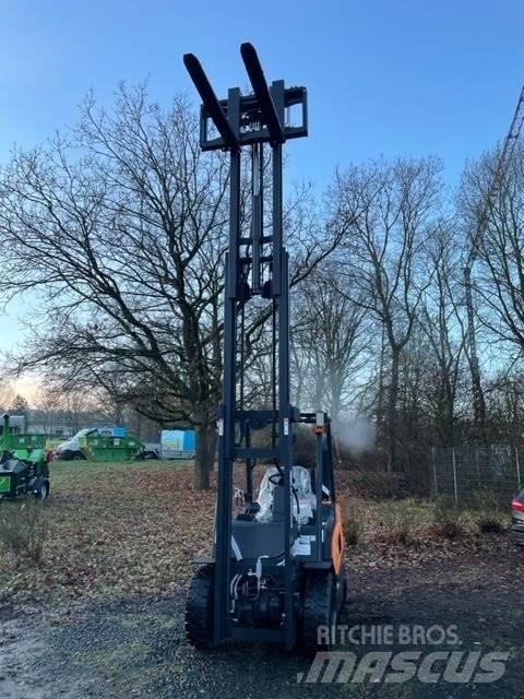 Doosan D30NXS Дизельные погрузчики