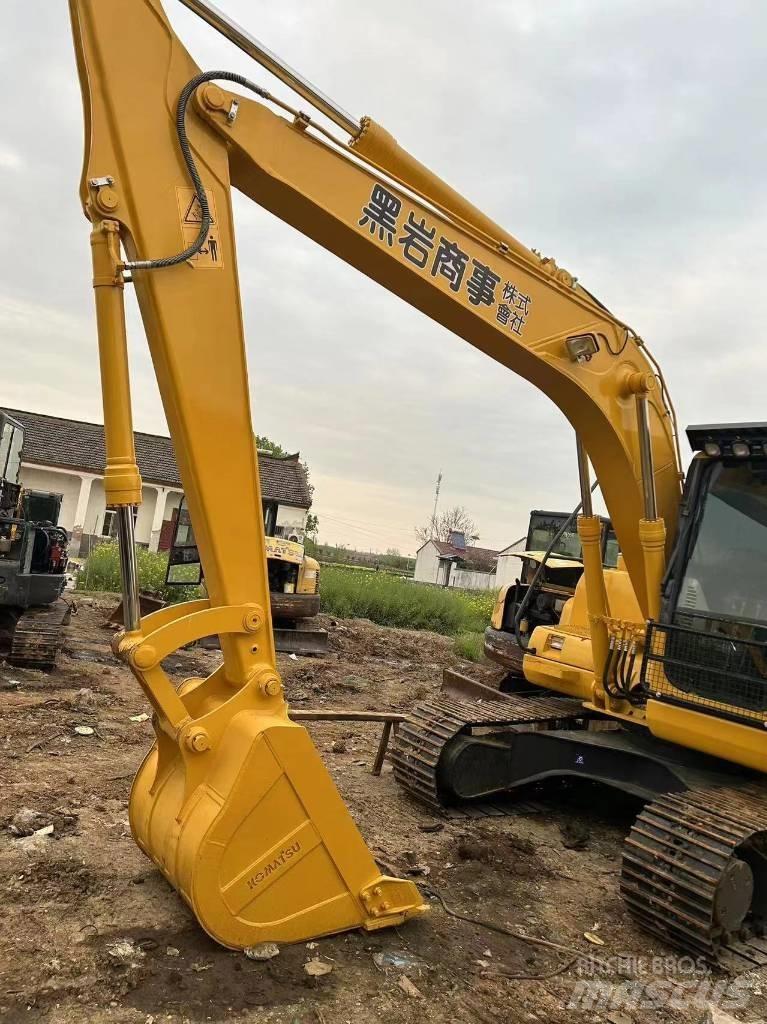 Komatsu PC 130 Гусеничные экскаваторы
