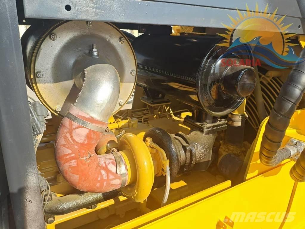 Shantui SD 13 Гусеничные бульдозеры