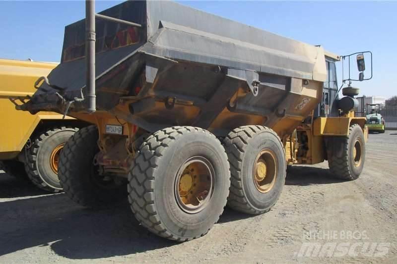 Bell B20C 6X4 Грузовики-цистерны