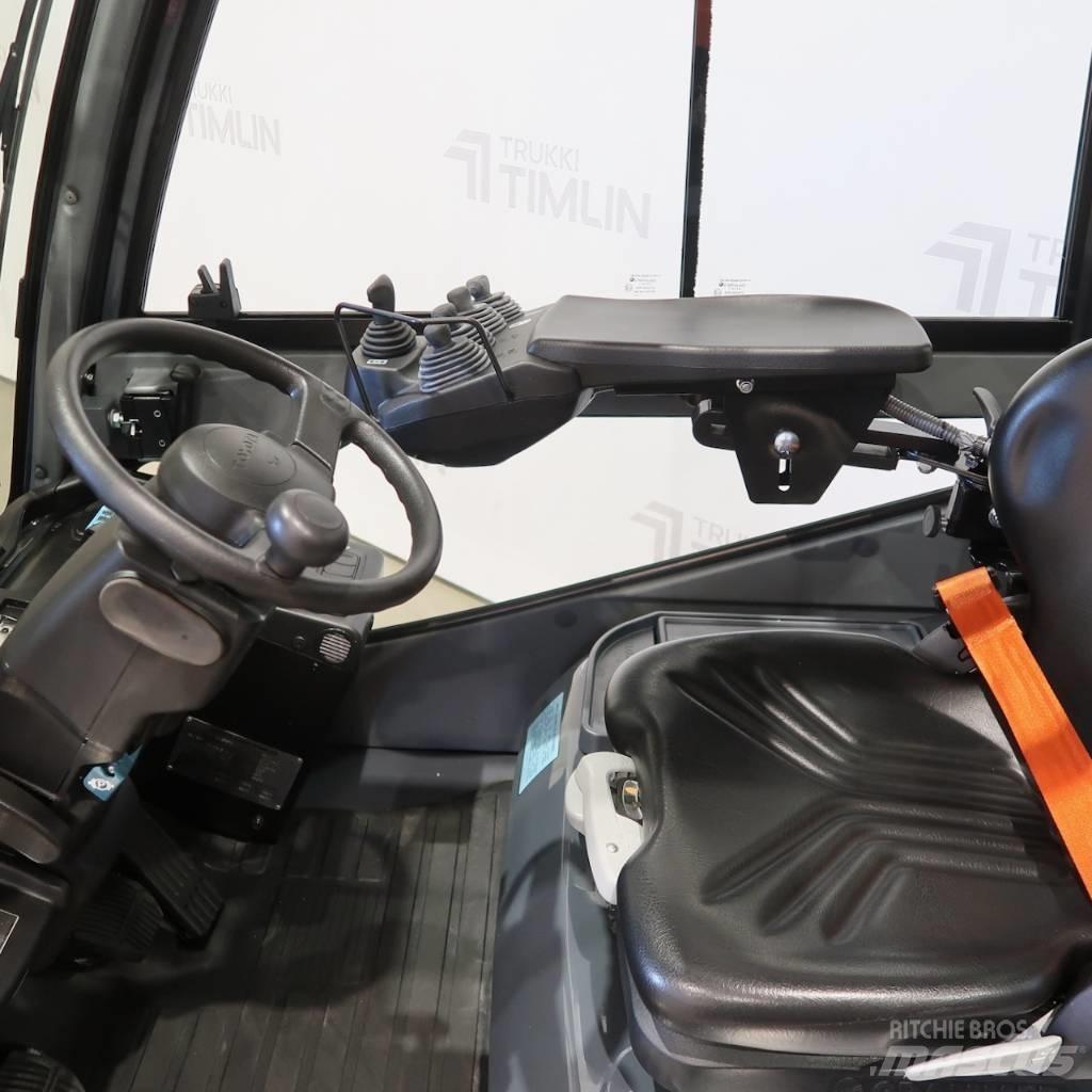 Toyota 02-8FGF25 Газовые погрузчики