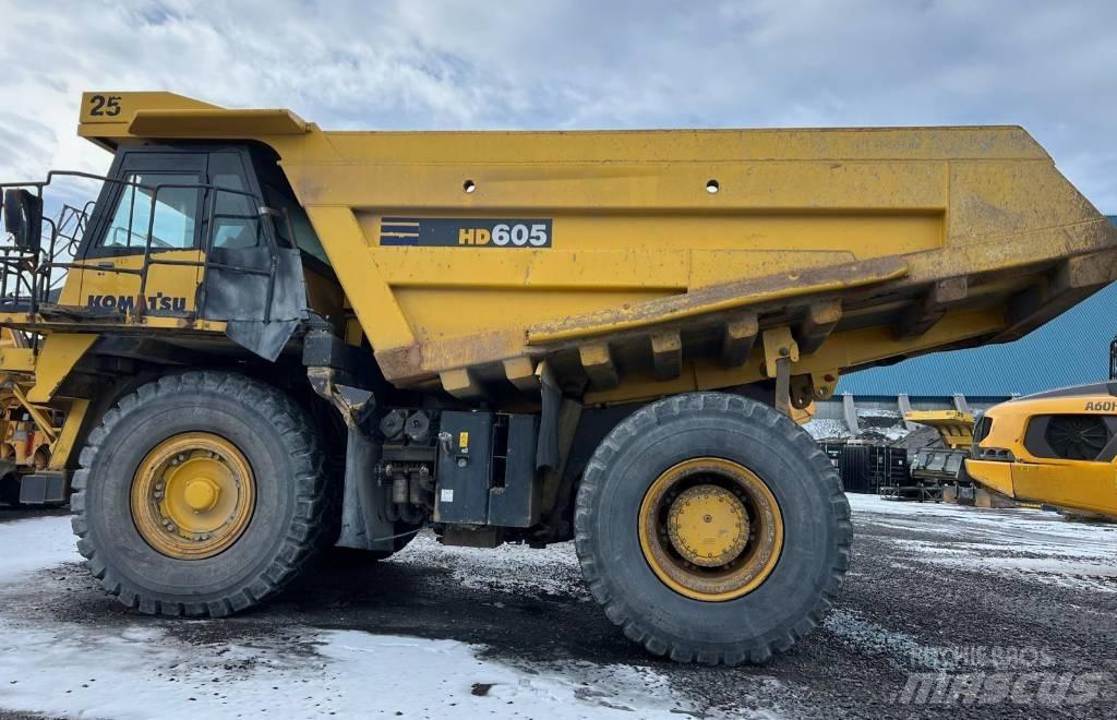 Komatsu 605-7 Карьерные самосвалы