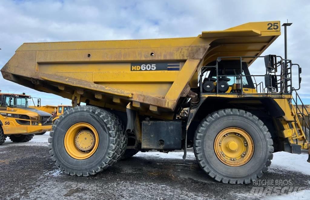 Komatsu 605-7 Карьерные самосвалы