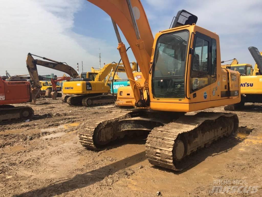 Hyundai 215LC-7 Гусеничные экскаваторы