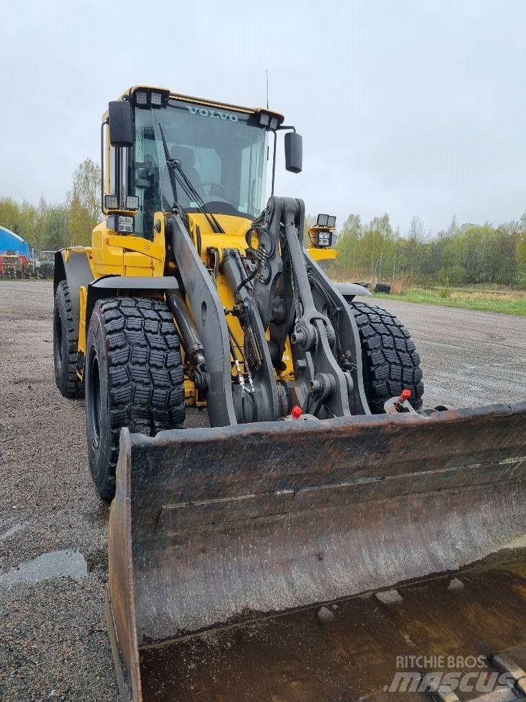 Volvo L 70 F Фронтальные погрузчики
