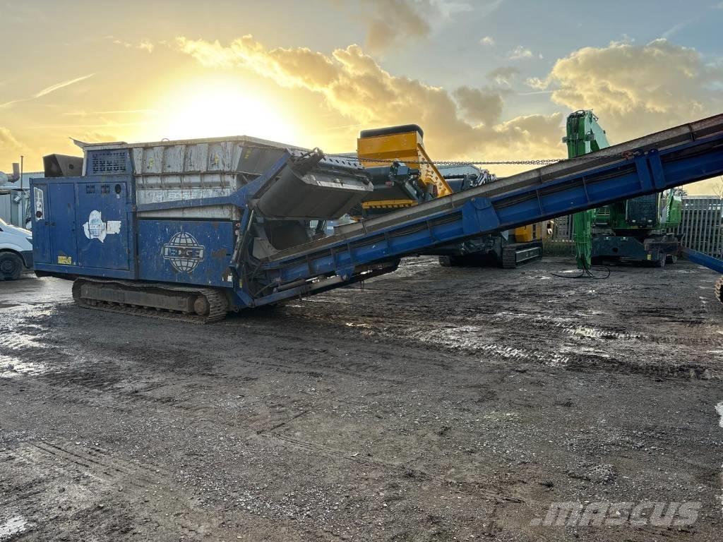 Edge SLAYER XL Промышленные шредеры