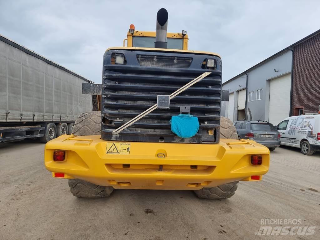 Volvo L 180 E Фронтальные погрузчики