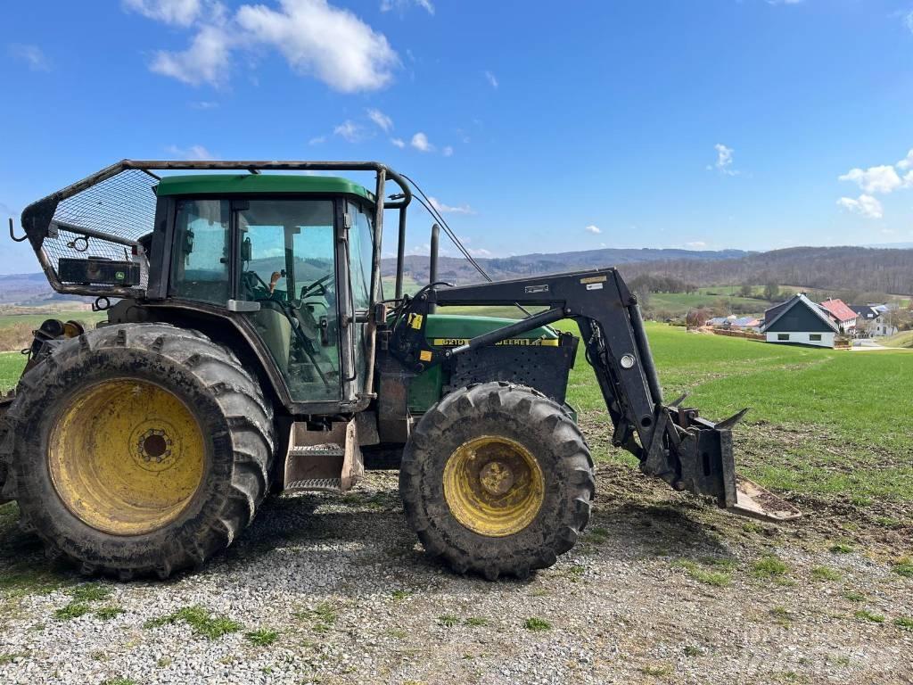 John Deere 6210 Лесохозяйственные тракторы