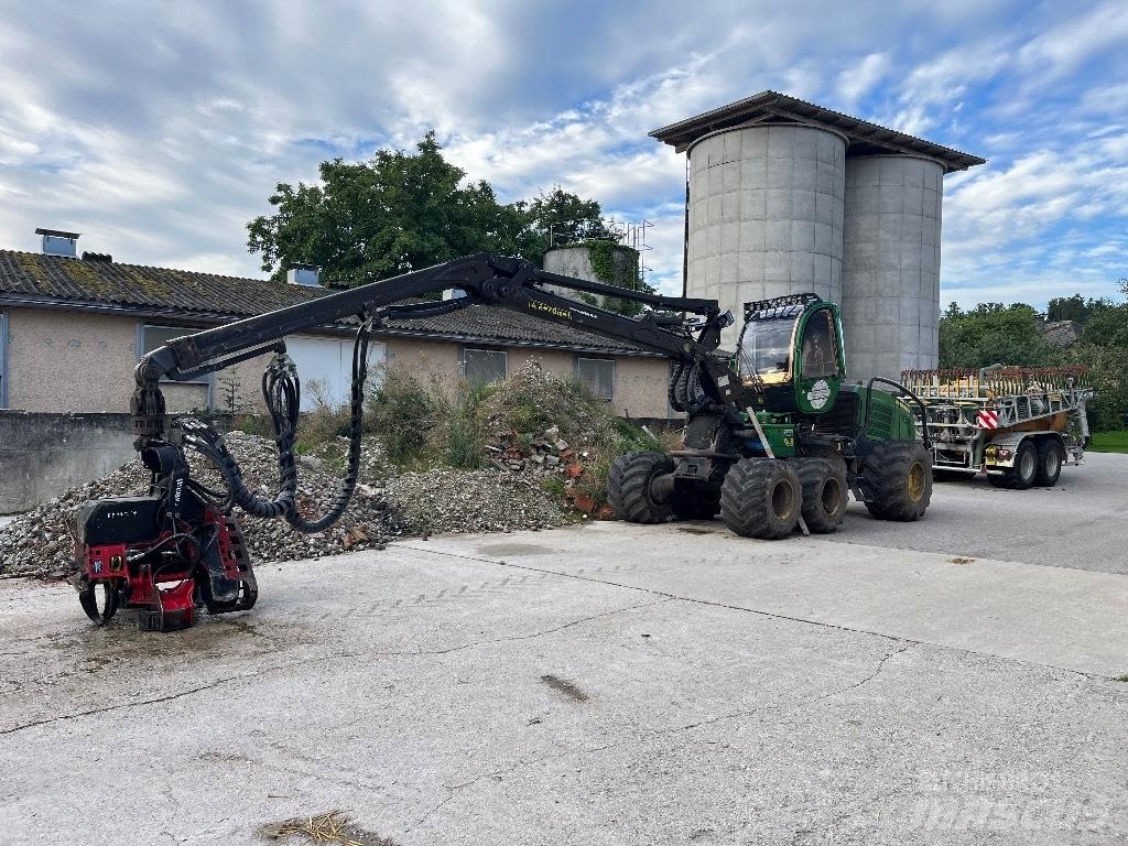 John Deere 1070 E Харвестеры