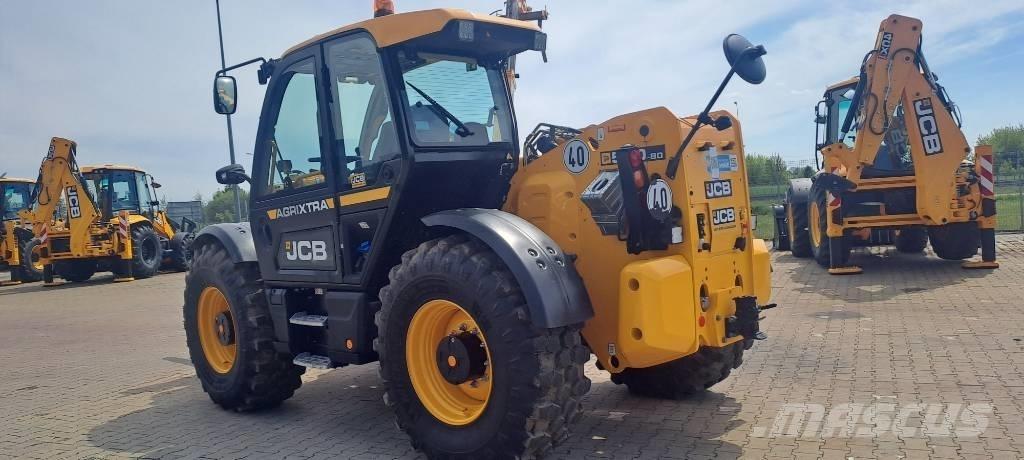 JCB 560-80 Телескопические погрузчики
