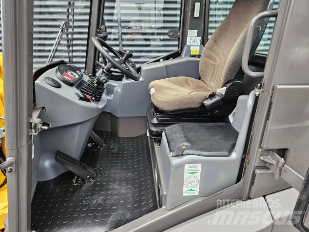 Mecalac AX 850 Фронтальные погрузчики