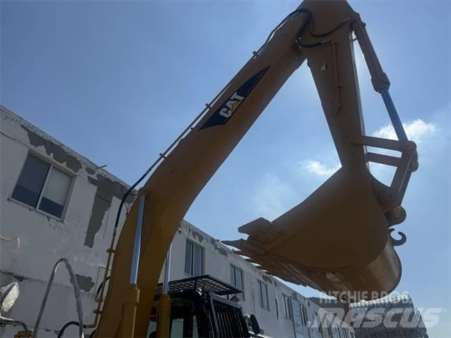 CAT 320 C L Гусеничные экскаваторы