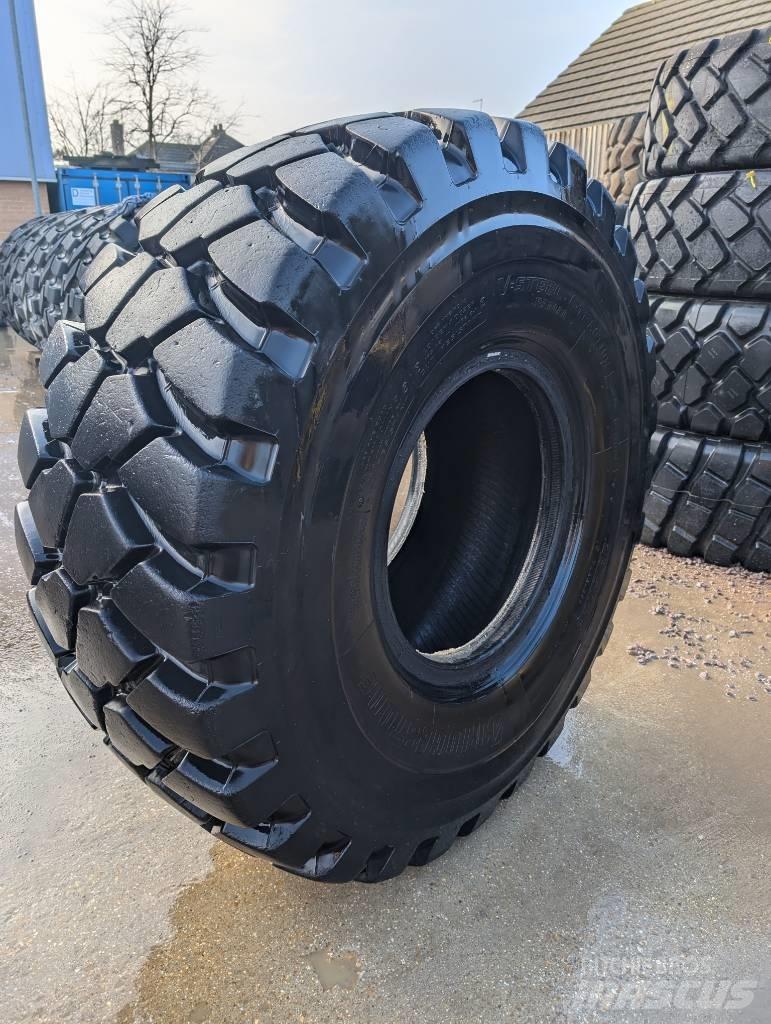 Bridgestone VLTS Шины и колёса