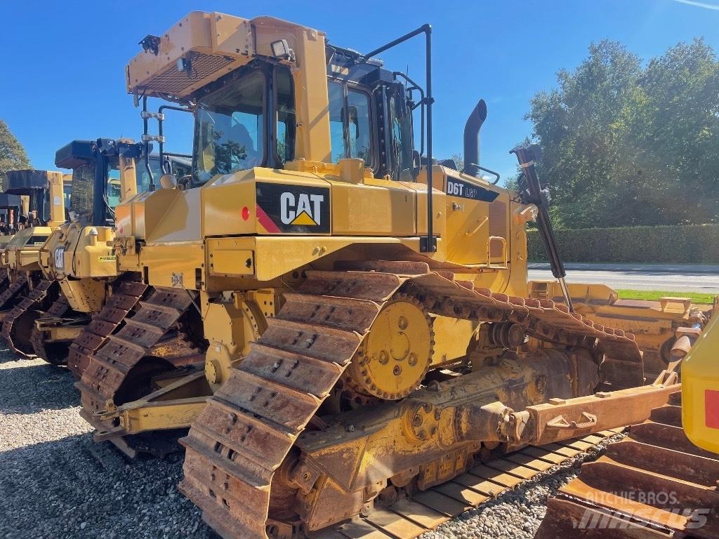 CAT D6T LGP Гусеничные бульдозеры