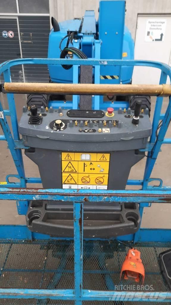 JLG 450 AJ Коленчатые подъемники