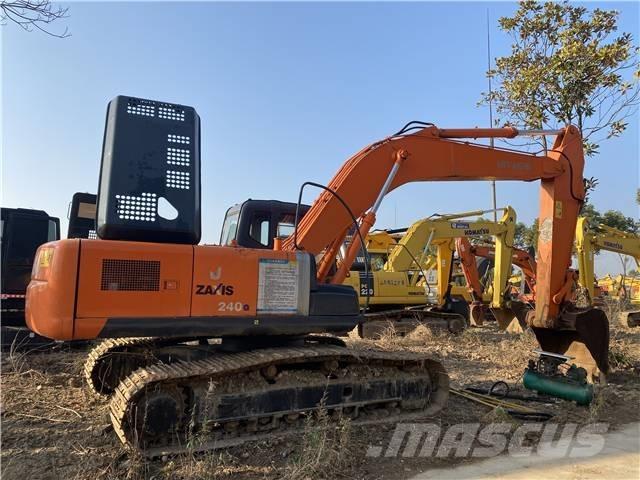 Hitachi ZX240 Гусеничные экскаваторы