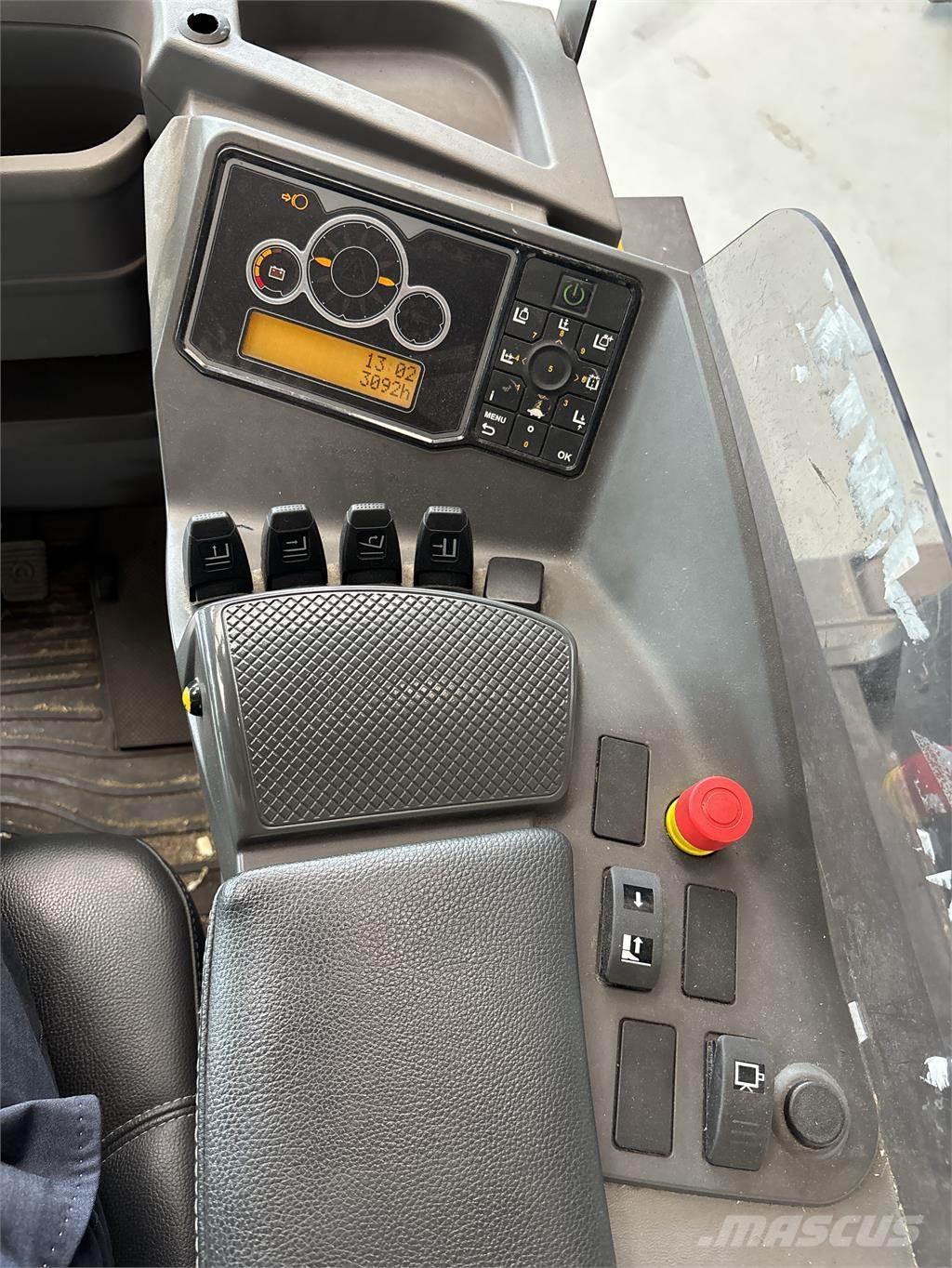 Atlet UMS200 Ричтраки