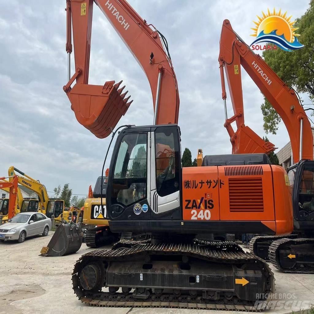 Hitachi ZX 240 Гусеничные экскаваторы