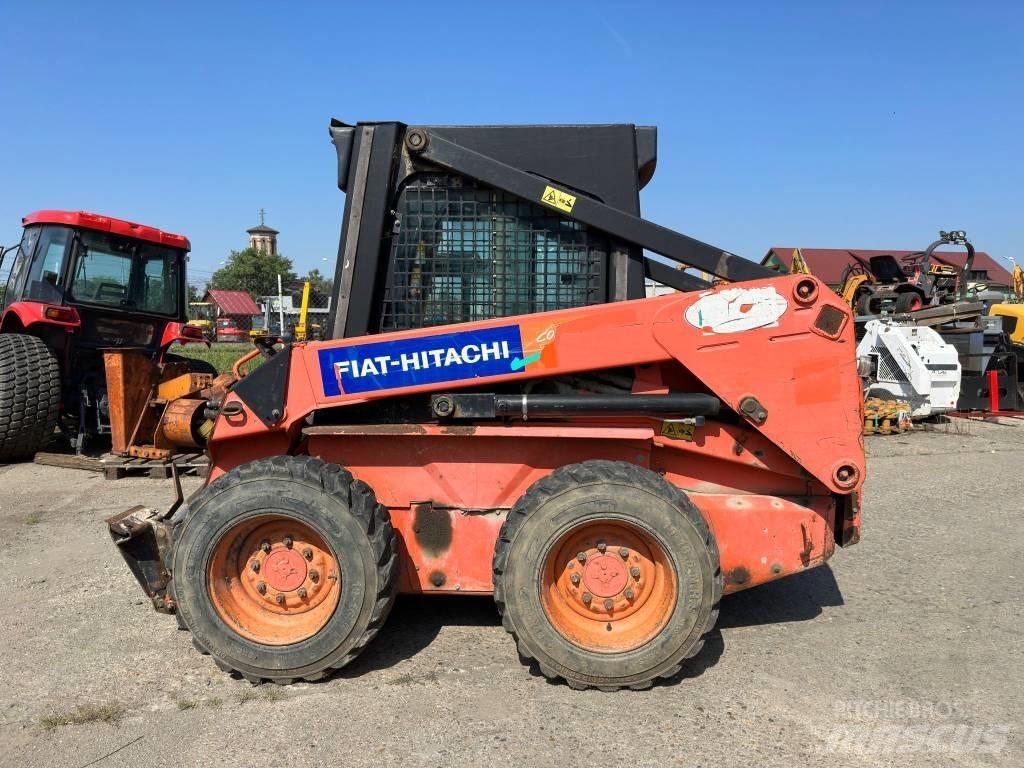 Fiat-Hitachi SL55B Мини-погрузчики