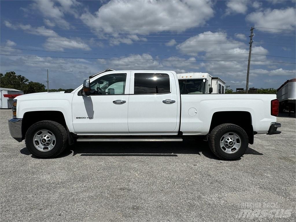Chevrolet 2500 HD Прочие фургоны