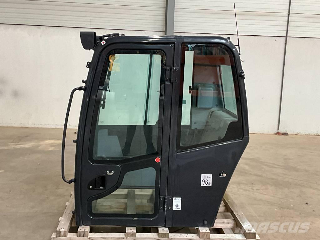 Kubota KX 080-4 A 2 Кабины и интерьер