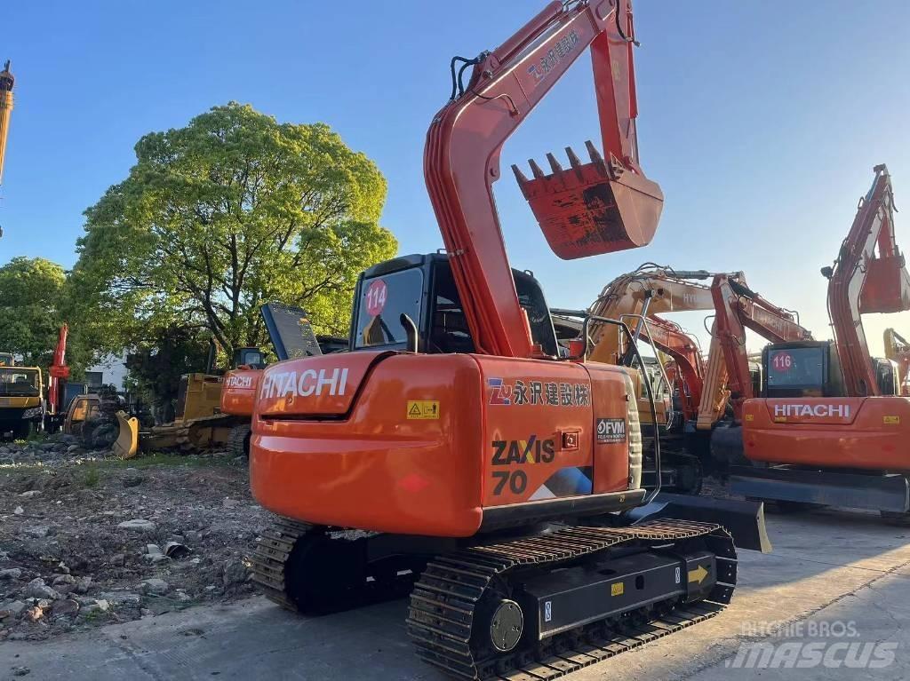 Hitachi ZX70 Гусеничные экскаваторы