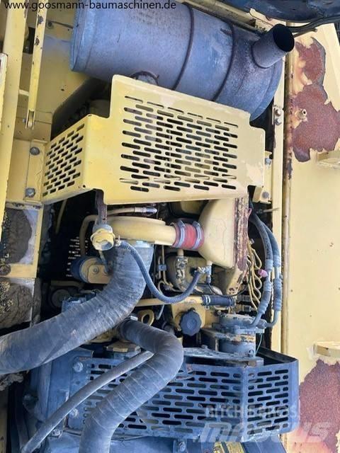 Komatsu PC 290 NLC-6 Гусеничные экскаваторы