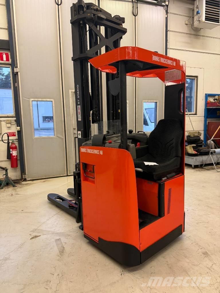 BT truck SRE160L Самоходные электроштабелёры