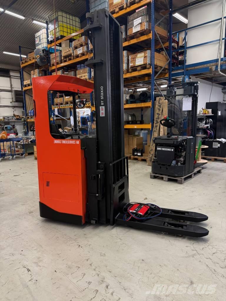 BT truck SRE160L Самоходные электроштабелёры