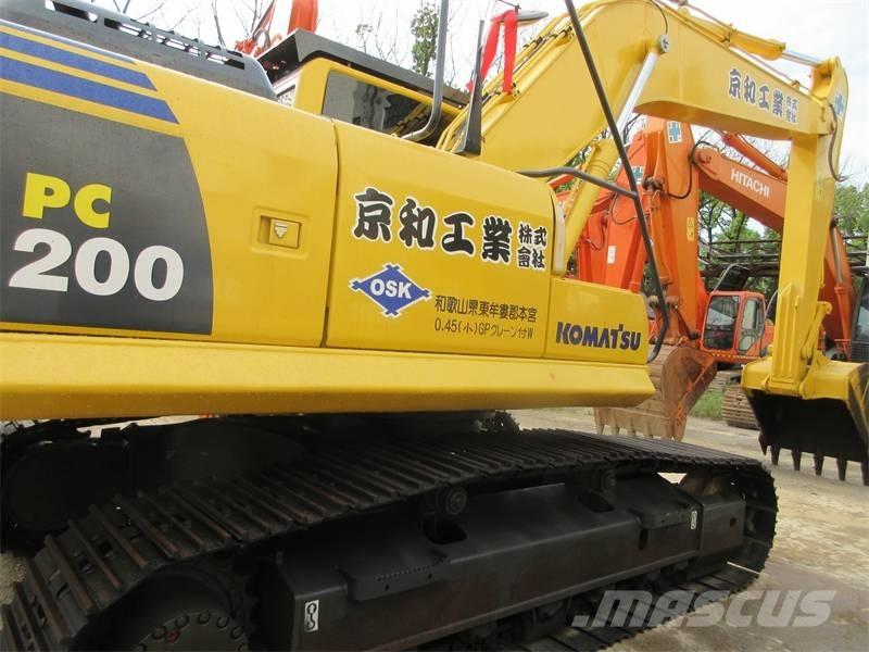 Komatsu PC 200-8N1 Гусеничные экскаваторы