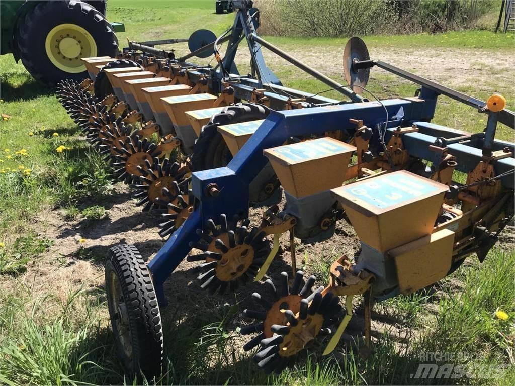 Kleine Uni Corn 3 Сеялки