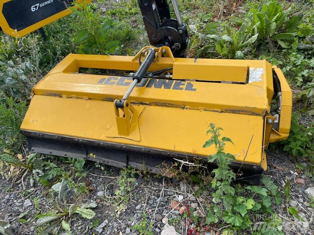 McConnel PA6567T Кусторезы