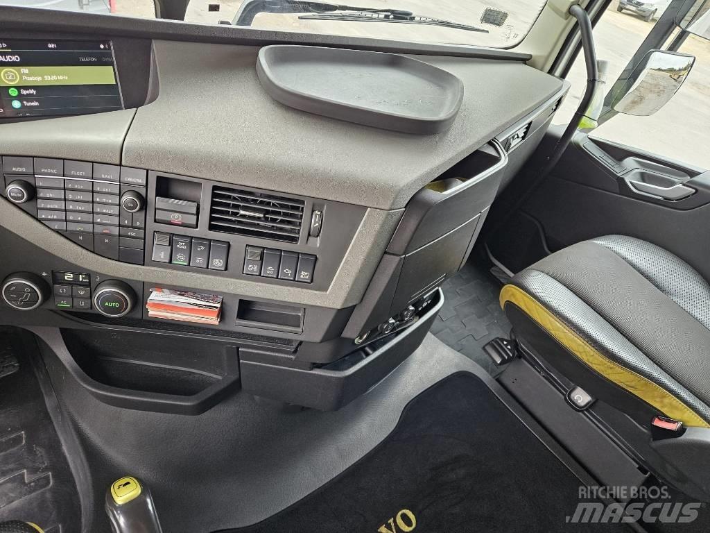 Volvo FH 16 6x2 550 Седельные тягачи