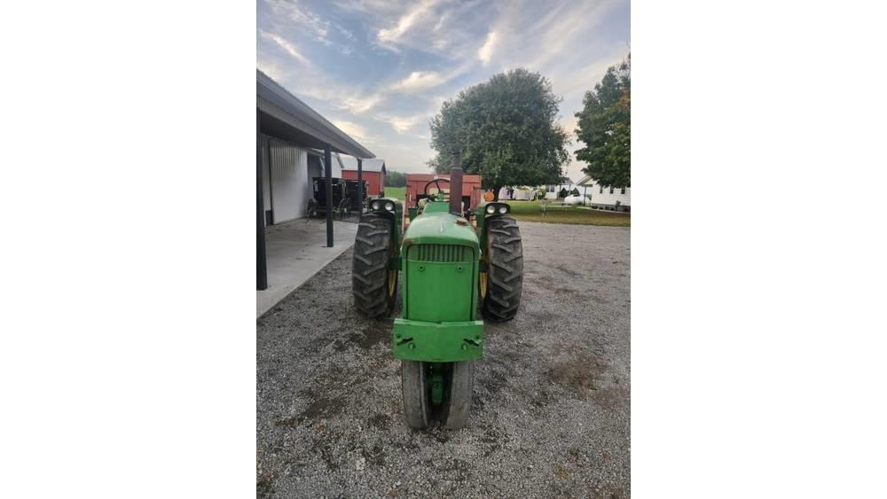 John Deere 3020 Трактора