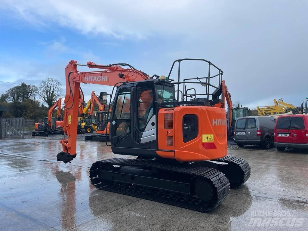 Hitachi ZX 135 US-6 Гусеничные экскаваторы