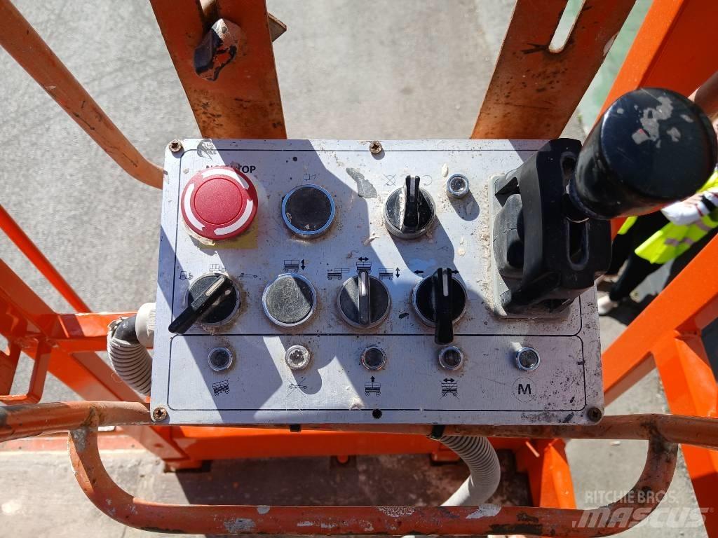 JLG 153-22 Ножничные подъемники