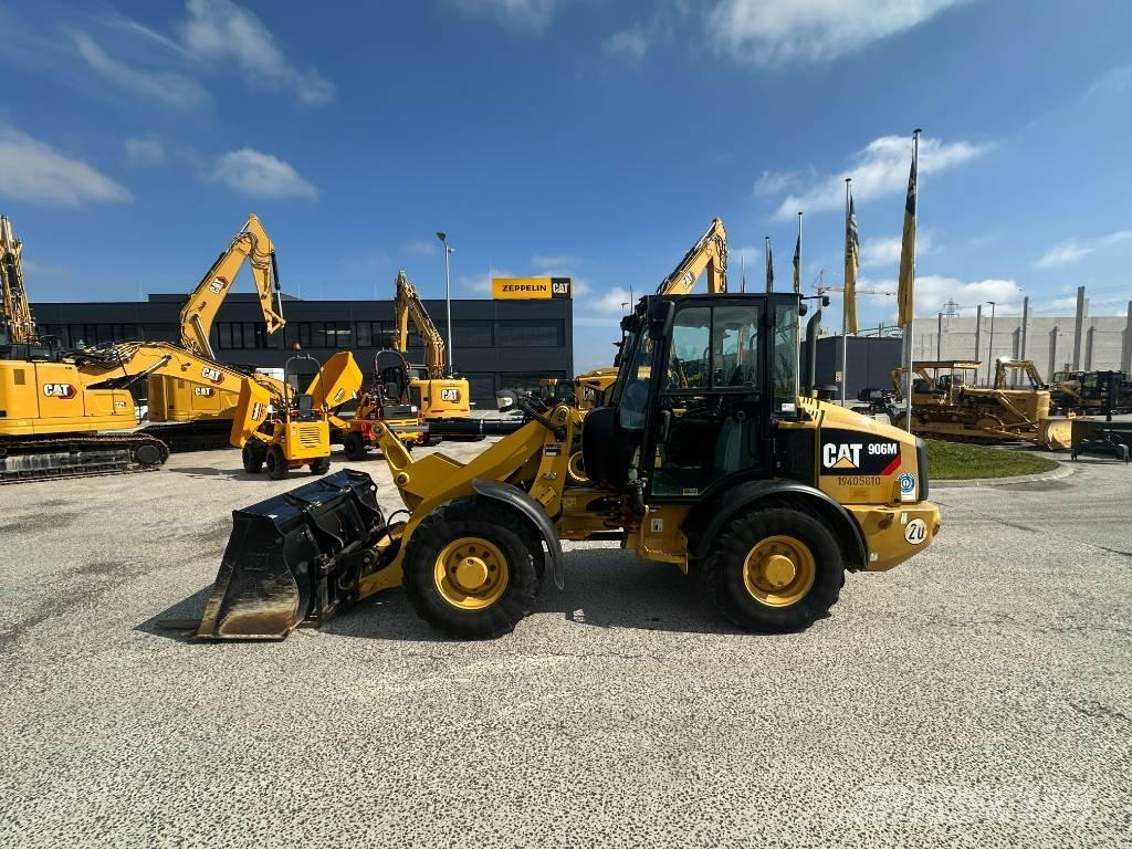 CAT 906 M Фронтальные погрузчики