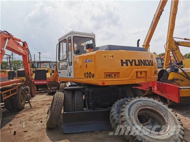 Hyundai R130WD Гусеничные экскаваторы