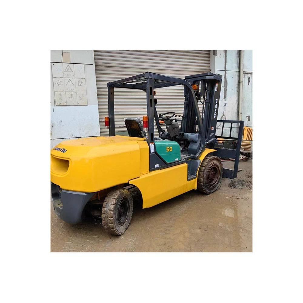 Komatsu FD 50-6 Дизельные погрузчики