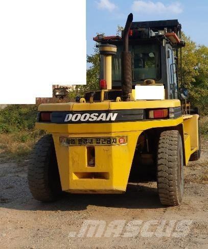 Doosan D 150 S Дизельные погрузчики