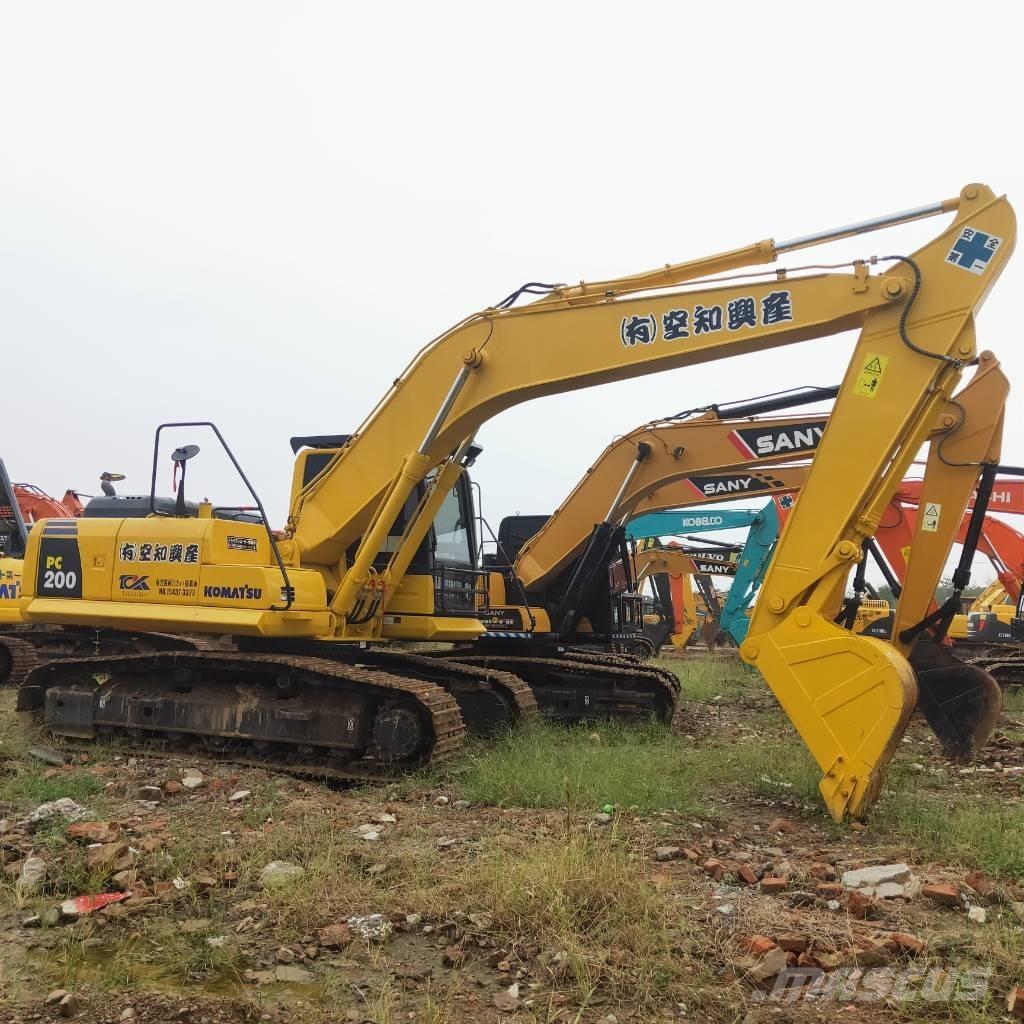 Komatsu PC200-8 Гусеничные экскаваторы