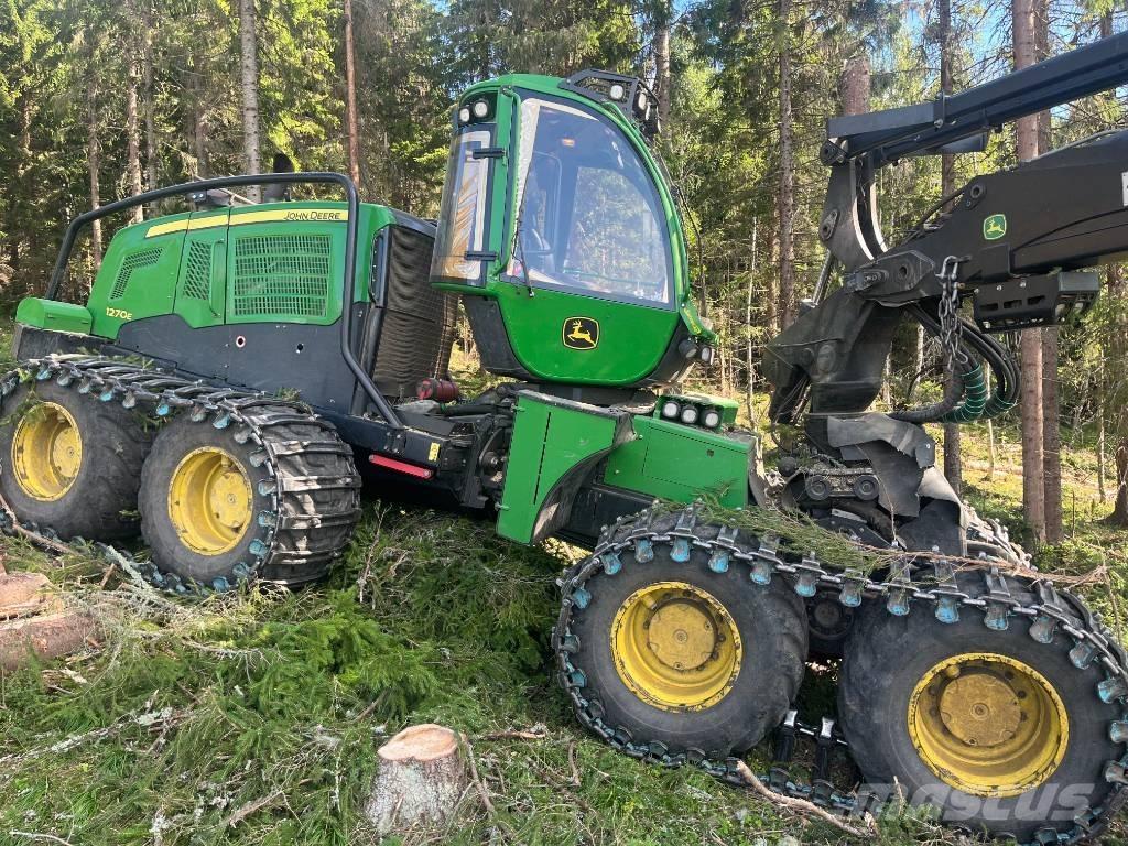 John Deere 1270 E Харвестеры