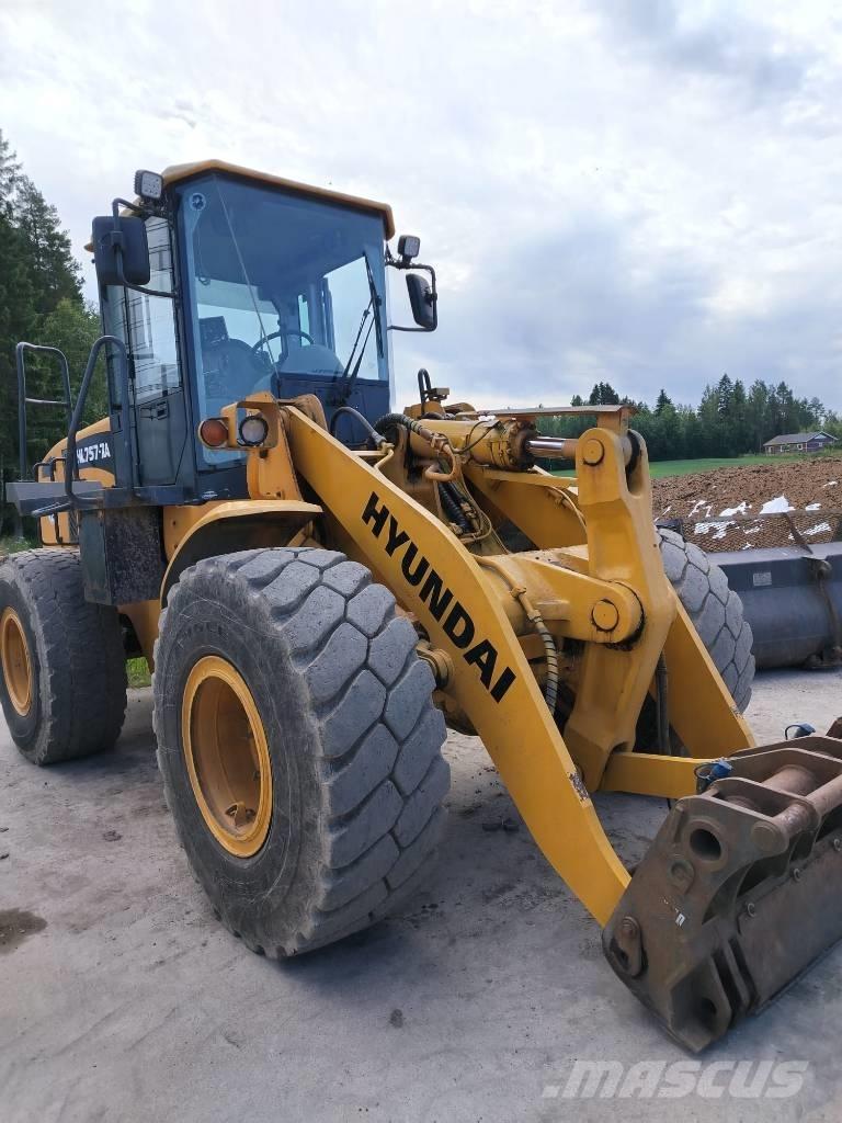 Hyundai HL 757-7 A Фронтальные погрузчики