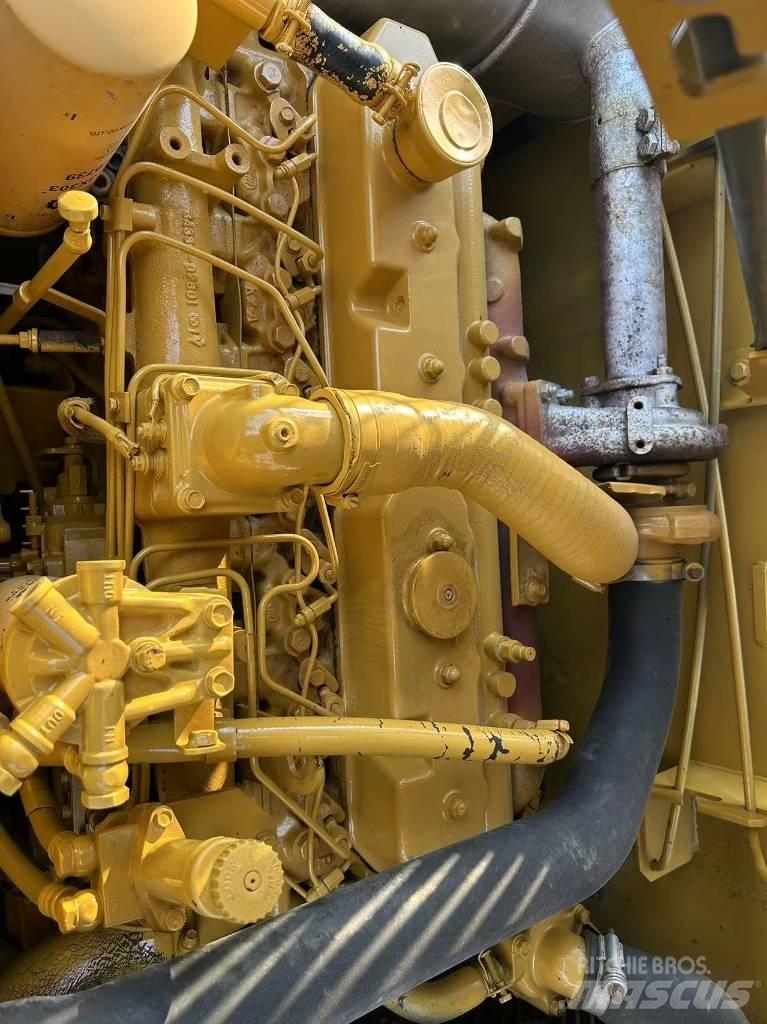 CAT 320 C Гусеничные экскаваторы